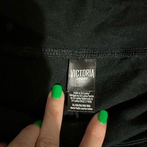 Pink cotton reg waist legging short length Im 5’6 come to my ankle